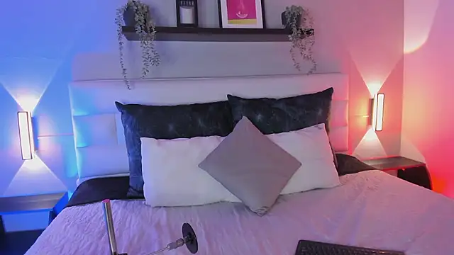 sofi bakerr online show from March 2026 11:37:01 AM