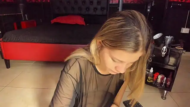 Snapshot of JAYLEN_BDSM chatting on January 2026 11:45:02 AM JAYLEN BDSM online show from January 2026 11:45:02 AM