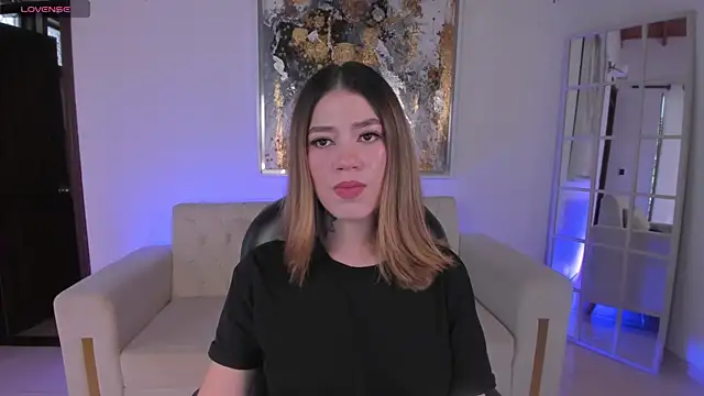 ViolettHansson online show from March 2025 06:12:02 PM