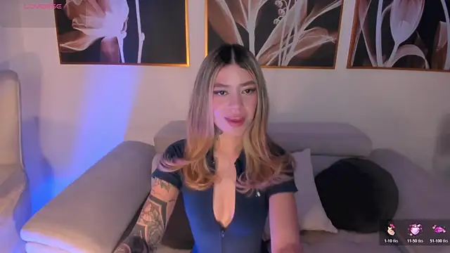ViolettHansson online show from July 2026 09:46:01 AM