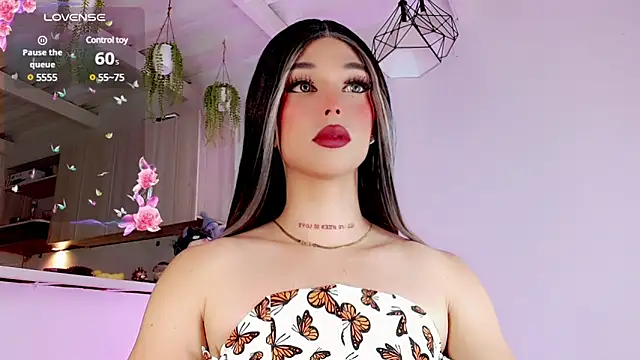 Snapshot of Marian_LV chatting on February 2025 10:10:02 AM Marian LV online show from February 2025 10:10:02 AM