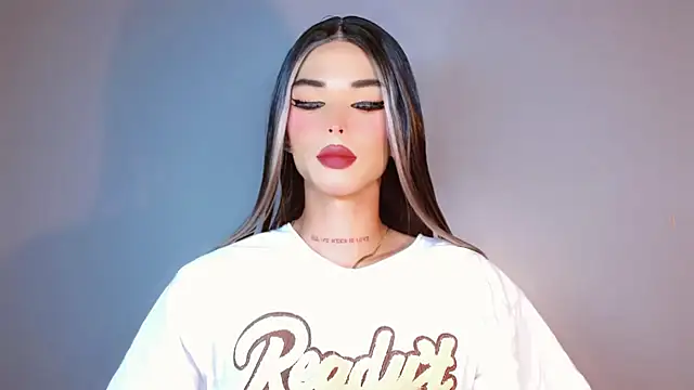 Snapshot of Marian_LV chatting on October 2025 06:34:02 AM Marian LV online show from October 2025 06:34:02 AM