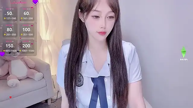 Kiss-18 online show from October 2025 01:11:01 PM