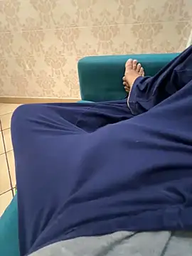 Snapshot of Teloficco chatting on December 2024 11:04:01 PM Teloficco online show from December 2024 11:04:01 PM