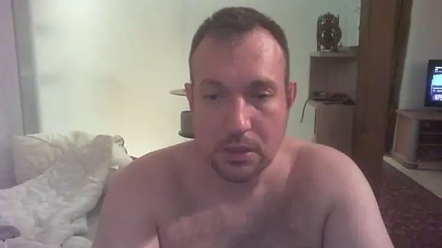 Mike 12hot online show from April 2026 07:47:02 PM