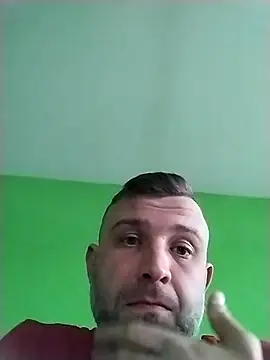 Snapshot of chada1980 chatting on February 2025 08:31:02 AM chada1980 online show from February 2025 08:31:02 AM