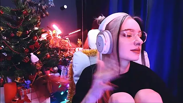 Avi Nile online show from December 2024 02:04:01 AM