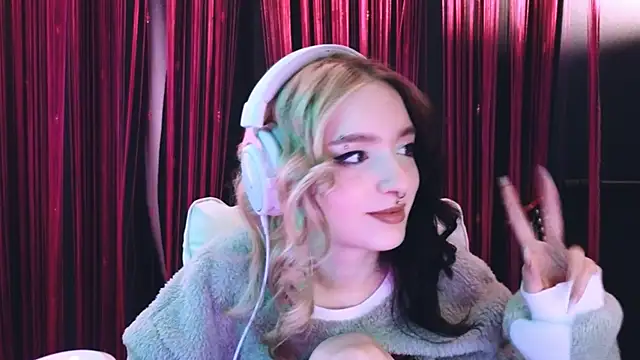 Avi Nile online show from March 2025 02:43:02 AM