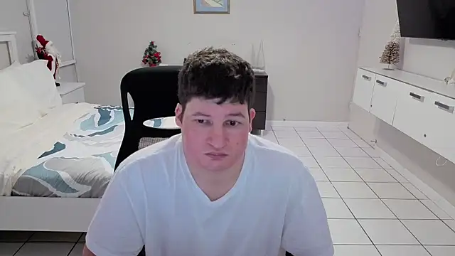 Lorenzo hernandez online show from January 2026 11:40:02 PM