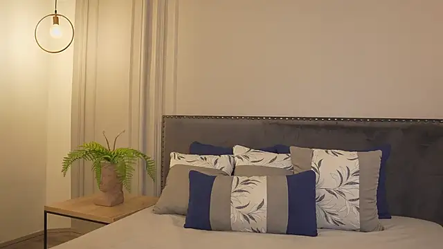 Snapshot of IrisBaker chatting on February 2026 11:01:01 PM IrisBaker online show from February 2026 11:01:01 PM