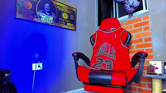 smoker445 online show from October 2025 11:36:01 PM