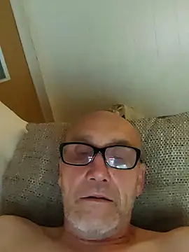 Snapshot of tino66 chatting on June 2026 10:48:02 PM tino66 online show from June 2026 10:48:02 PM