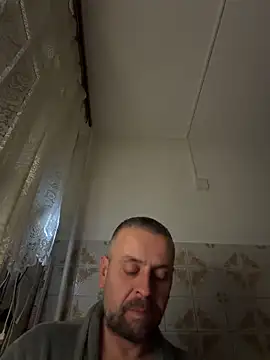 Huncutkuki online show from December 2025 11:21:01 PM