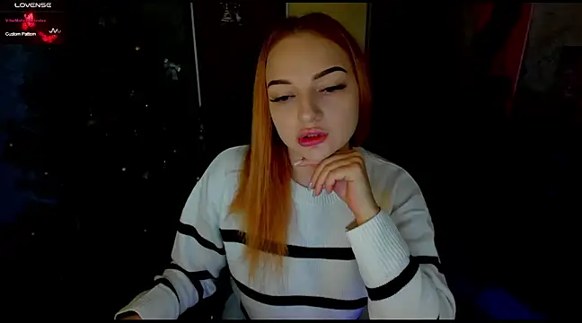 Snapshot of Stella__Cox chatting on December 2024 06:39:01 AM Stella Cox online show from December 2024 06:39:01 AM