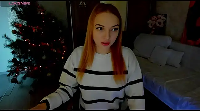 Snapshot of Stella__Cox chatting on January 2025 06:29:01 AM Stella Cox online show from January 2025 06:29:01 AM