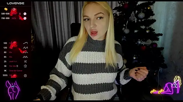 Snapshot of Stella__Cox chatting on December 2025 09:07:01 AM Stella Cox online show from December 2025 09:07:01 AM