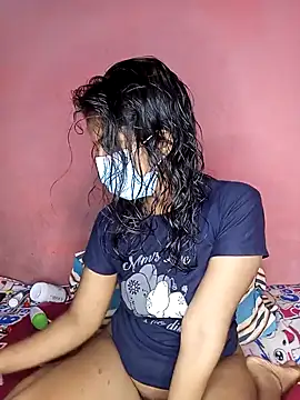 Snapshot of nadeeshakodituwakku chatting on December 2024 05:51:02 PM nadeeshakodituwakku online show from December 2024 05:51:02 PM