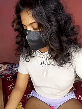 Snapshot of nadeeshakodituwakku chatting on February 2025 10:19:01 AM nadeeshakodituwakku online show from February 2025 10:19:01 AM