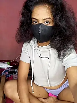 Snapshot of nadeeshakodituwakku chatting on February 2025 06:14:01 AM nadeeshakodituwakku online show from February 2025 06:14:01 AM