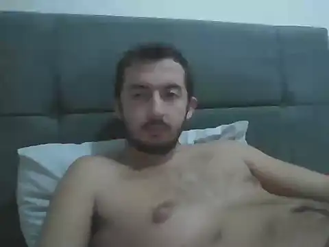 laynufff online show from October 2025 05:14:02 PM