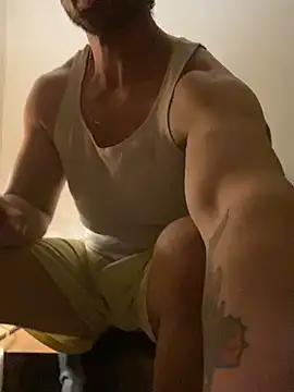 FumesClouds online show from February 2026 09:13:01 AM