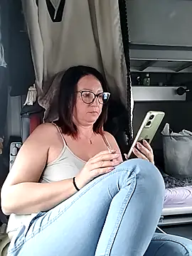 cuplubijoanna online show from November 2025 09:42:02 AM