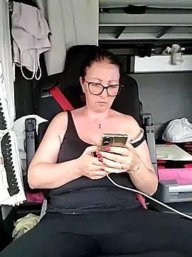 cuplubijoanna online show from April 2026 09:13:01 AM