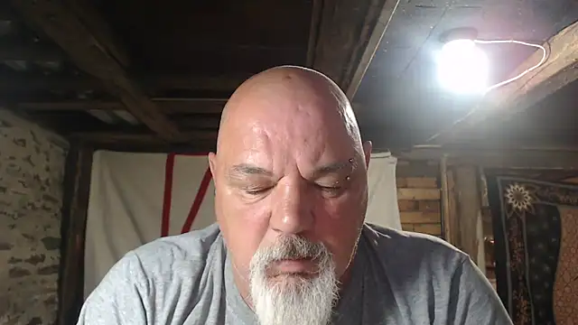 Snapshot of Newfiesausage1972 chatting on June 2026 09:48:02 AM Newfiesausage1972 online show from June 2026 09:48:02 AM