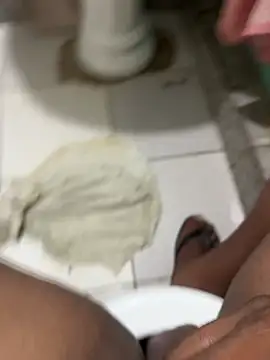 julio9679 online show from February 2026 09:58:01 PM