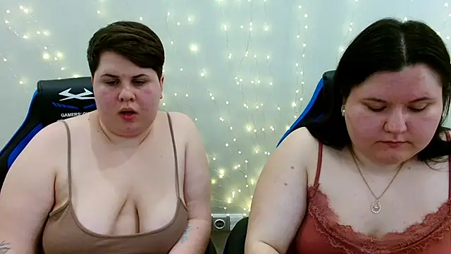BeckyAndHellen online show from March 2026 10:46:01 PM