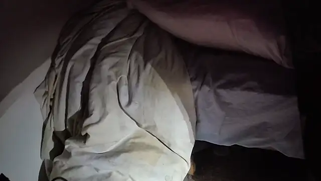 MartaMoon96 online show from October 2025 03:54:02 AM