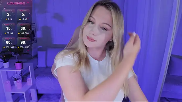 Honey blonde online show from July 2026 09:35:01 PM