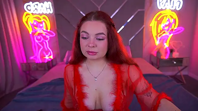 Snapshot of CarolinaDia chatting on November 2025 08:41:02 PM CarolinaDia online show from November 2025 08:41:02 PM