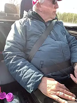 biggandybig online show from March 2025 12:55:02 PM