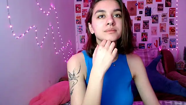 Snapshot of Celine_Dionn chatting on January 2025 05:58:02 AM Celine Dionn online show from January 2025 05:58:02 AM