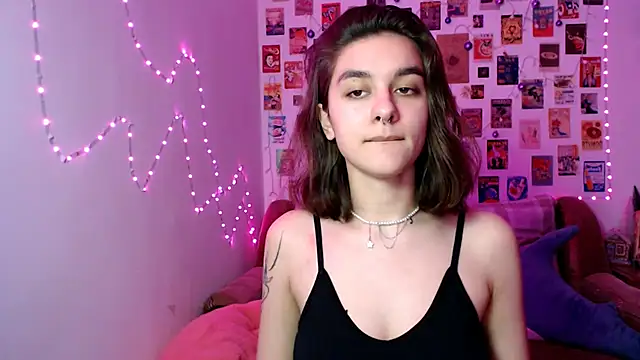 Snapshot of Celine_Dionn chatting on January 2025 01:47:02 PM Celine Dionn online show from January 2025 01:47:02 PM