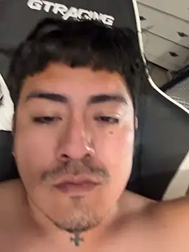 Luisrtrrr online show from March 2026 03:32:01 AM