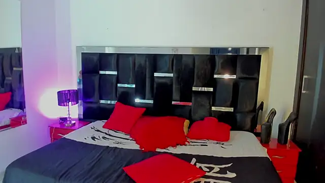 Snapshot of Loremhotsex chatting on September 2025 08:01:01 PM Loremhotsex online show from September 2025 08:01:01 PM