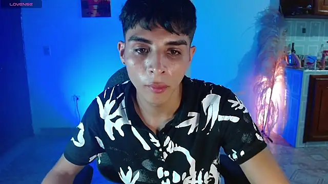 justin alexxx online show from January 2025 03:01:02 AM