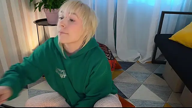 EmmyAmbros online show from July 2026 03:13:02 AM