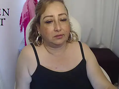 paiper halliwey online show from February 2025 06:20:02 PM