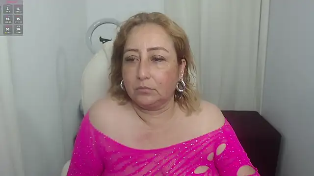 paiper halliwey online show from February 2025 11:32:02 PM