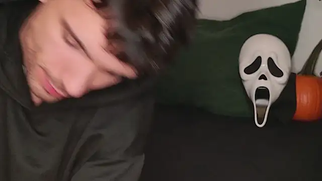 Snapshot of JackDesFeux chatting on October 2025 11:44:02 AM JackDesFeux online show from October 2025 11:44:02 AM