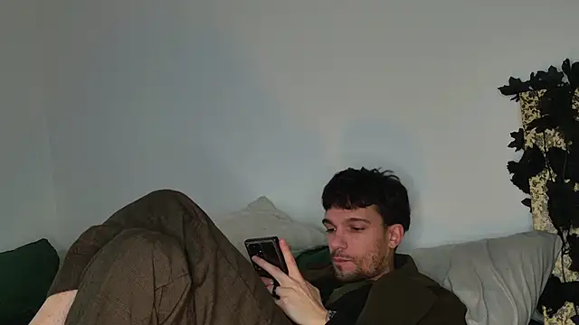 Snapshot of JackDesFeux chatting on November 2025 07:34:02 PM JackDesFeux online show from November 2025 07:34:02 PM