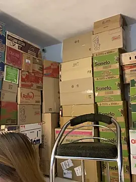 melody-dy online show from April 2026 09:39:01 PM