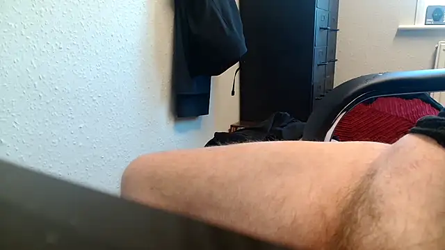 Snapshot of toptugger chatting on January 2025 11:36:02 AM toptugger online show from January 2025 11:36:02 AM