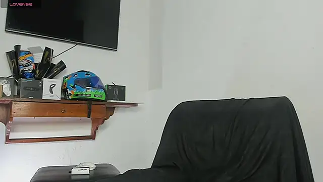 Snapshot of Xander_Str0ng chatting on November 2025 12:51:01 PM Xander Str0ng online show from November 2025 12:51:01 PM