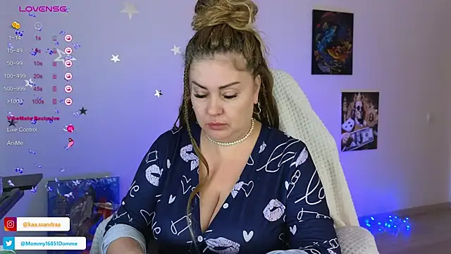 Snapshot of misskaassandraa chatting on February 2025 02:48:01 PM misskaassandraa online show from February 2025 02:48:01 PM