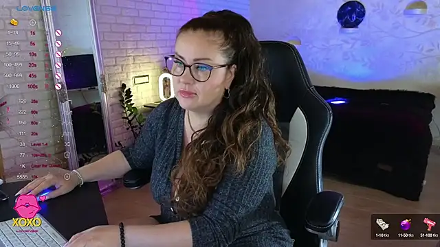 Snapshot of misskaassandraa chatting on September 2025 09:47:01 AM misskaassandraa online show from September 2025 09:47:01 AM