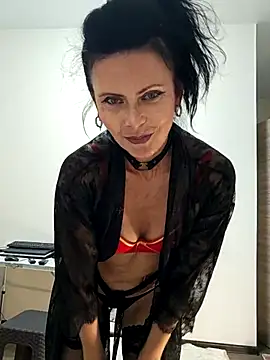 Snapshot of GannaWind chatting on December 2025 02:03:01 PM GannaWind online show from December 2025 02:03:01 PM